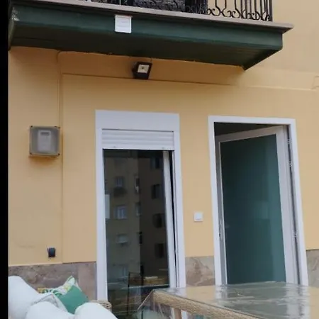 Villalvaro Con Parking