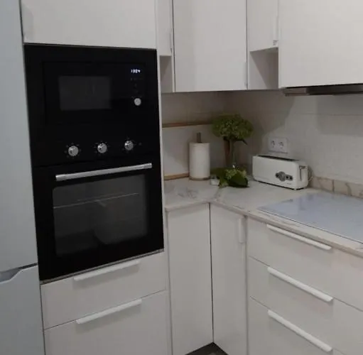 Apartment Villalvaro Con Parking